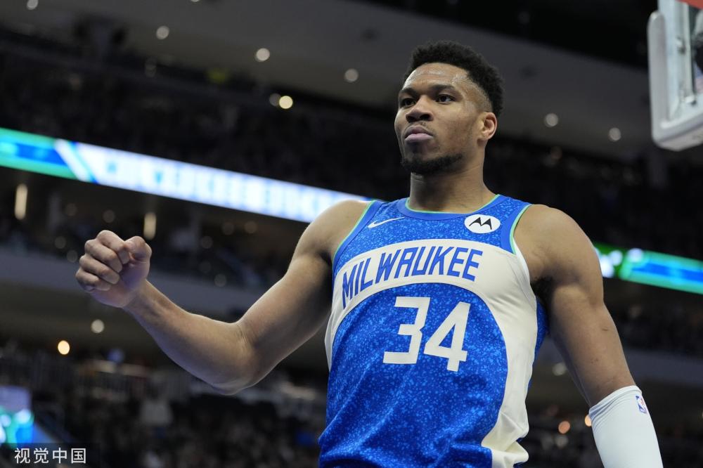 尤其是在他 尤其是在他