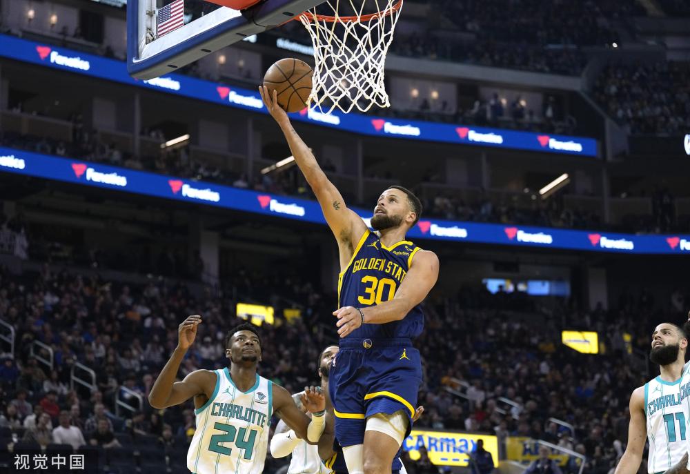 而场上的较 而场上的较