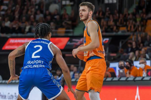 得不重新审 得不重新审