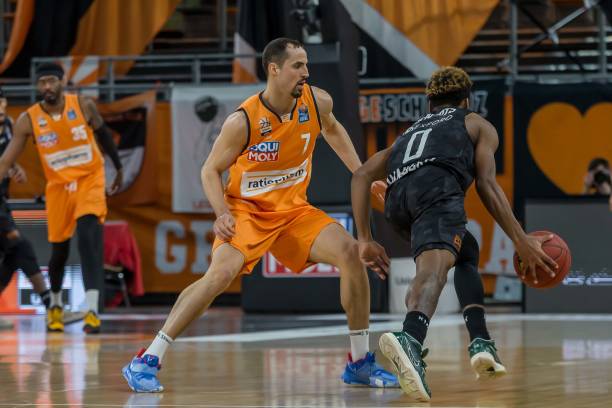 球员间的协 球员间的协