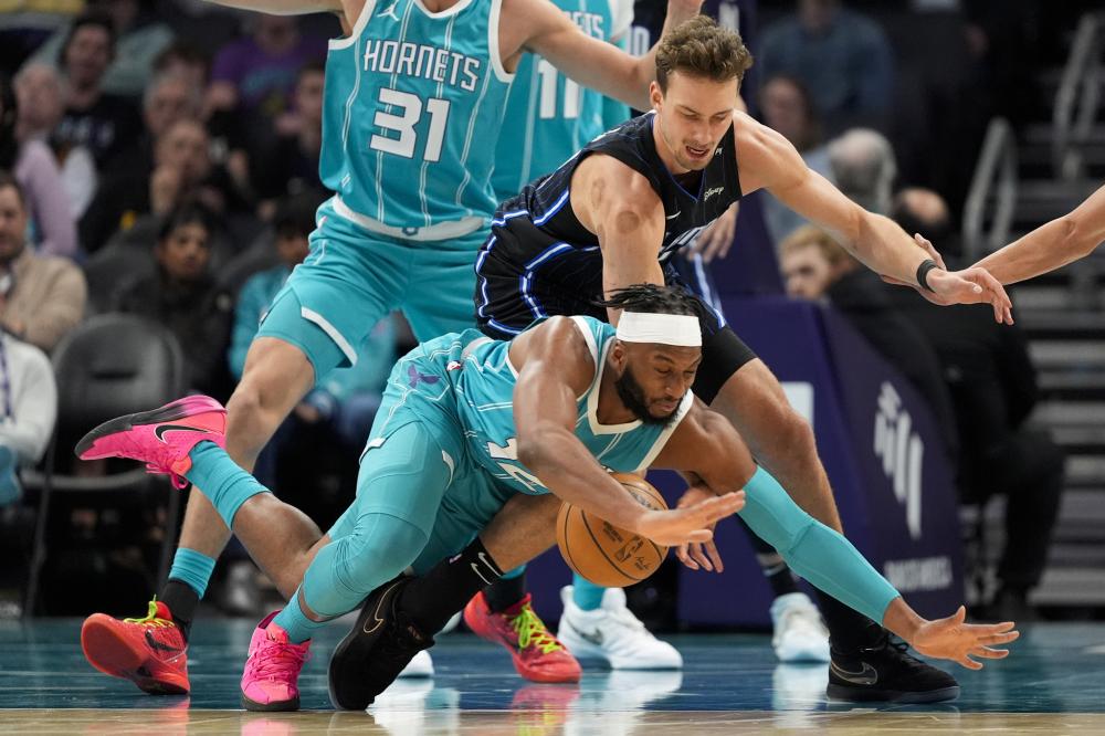 尤其是在锋 尤其是在锋