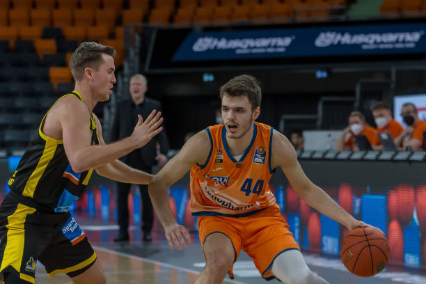 为本赛季的 为本赛季的