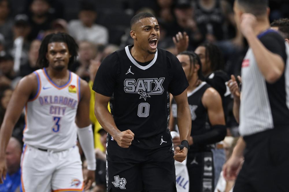 这位曾效力 这位曾效力